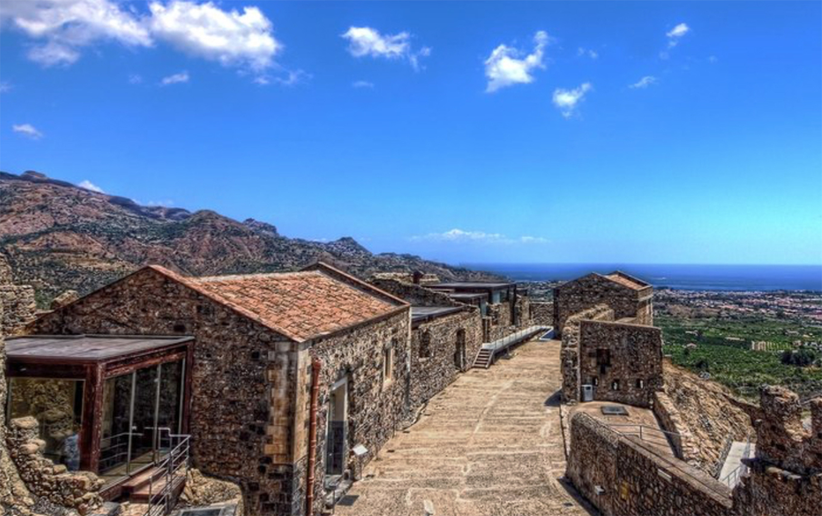 Calatabiano Castle