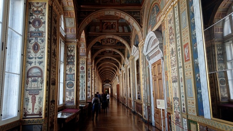 Лоджии Рафаэля (зал 227)