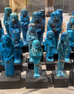 Ушебти. Египет. Первая половина I тыс. до н. э. Футляр в египетском стиле Россия, Москва. 1910–1920-е