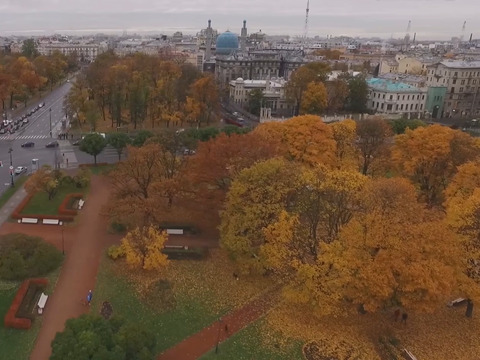 Троицкая площадь