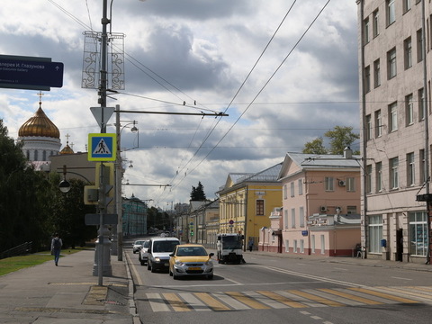 Улица Волхонка