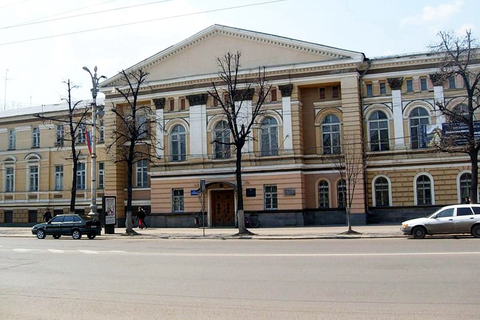 Дом губернатора, проспект Революции, 22