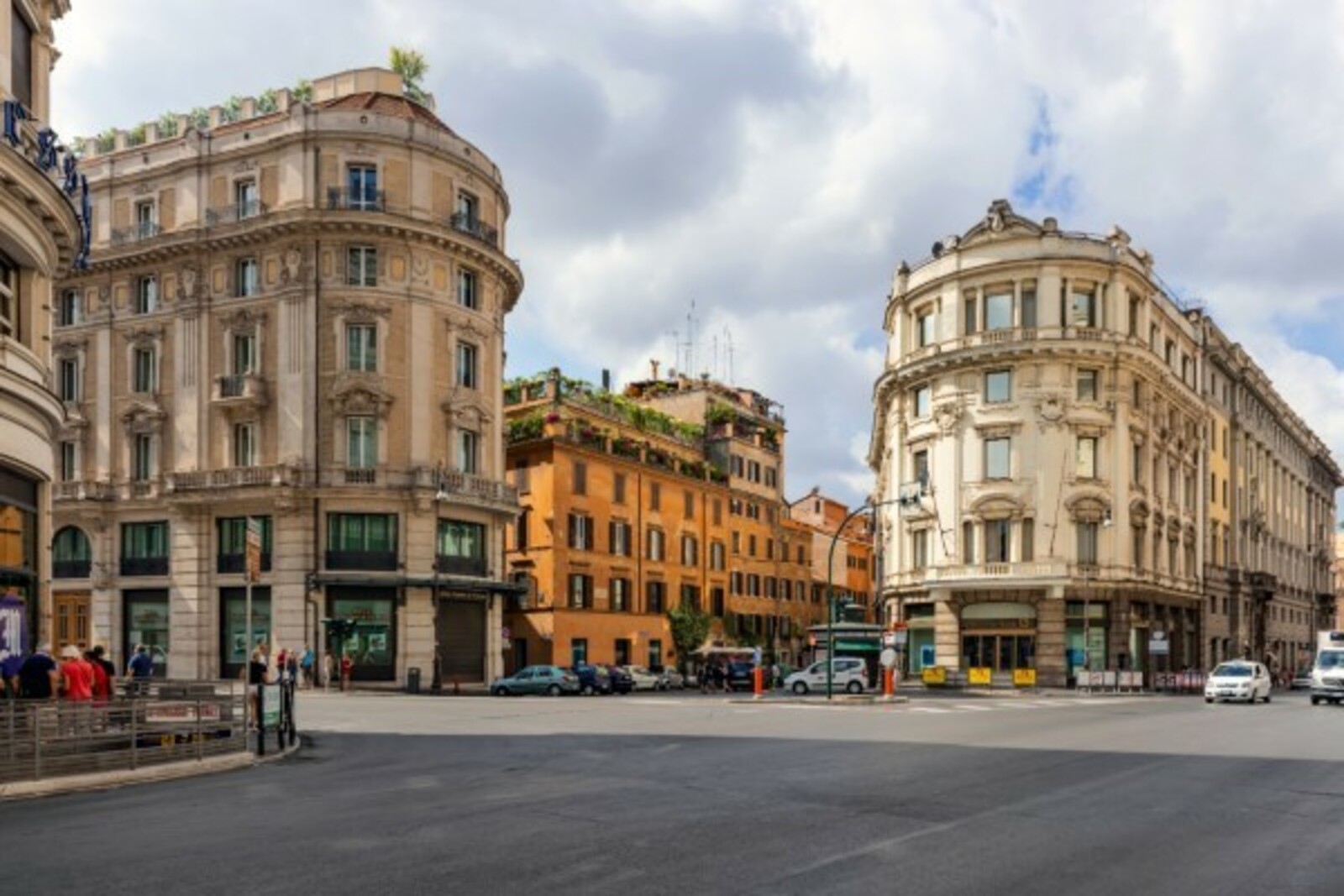 Via dei due macelli
