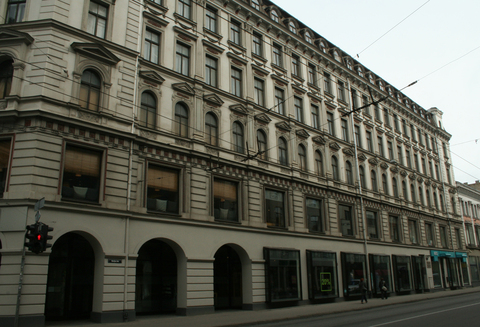 Marijas (now Aleksandra Čaka) street 11, apartment 3 / The Krūmiņš family