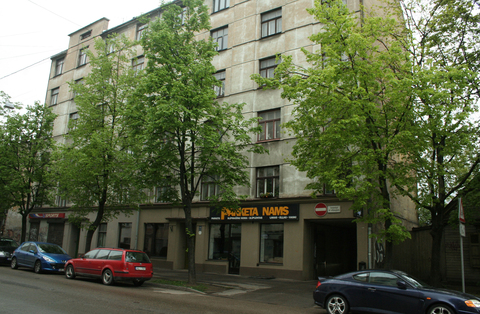 Cēsu street 11 / Ansis Didrihsons, owner of a furniture factory