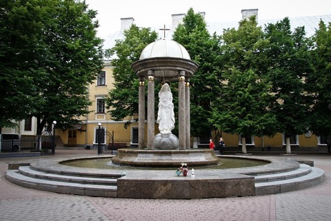 Figura Matki Boskiej