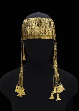Large gold diadem