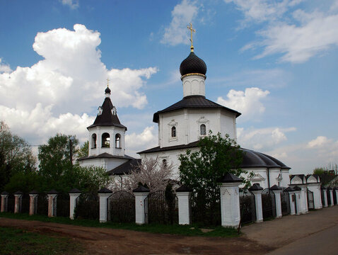 Храм Архангела Михаила