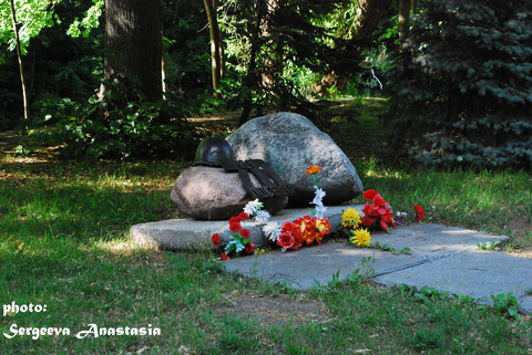 Памятный камень 70 лет Победы
