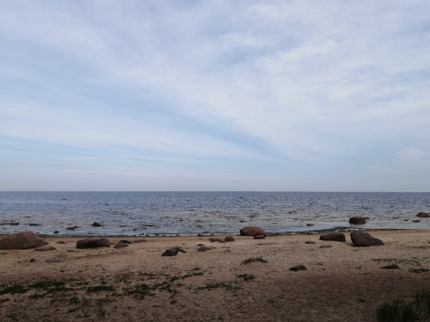 Пляж вдоль БО Кандикюля