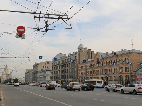 Старая и Новая площади