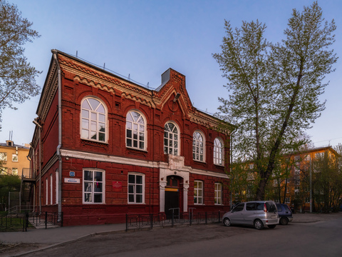 犹太学会 中学9号（乌特基纳街，15号) 亚姆斯卡亚街 伊奥西夫 乌特金街