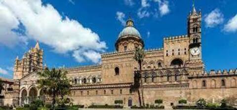 GUIDA AI FATTI CURIOSI DELLA CITTA’ DI PALERMO