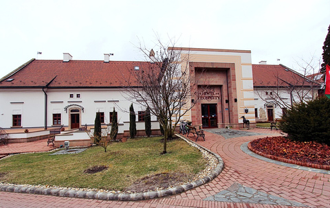 Sardagna-kastély kerje, Hernádvécse