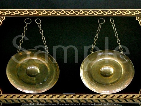 Naubat Diraja - Gong