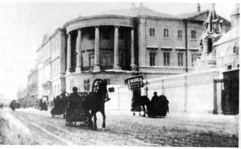 Российская Академия Живописи Ваяния и Зодчества Ильи Глазунова