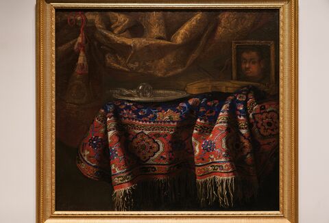 Мальтезе (Франческо Нолетти). Натюрморт с восточным ковром, скрипкой и мужским портретом