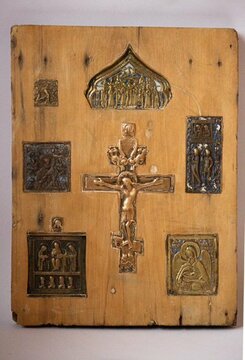 Ставротека. О теме религии в творчестве