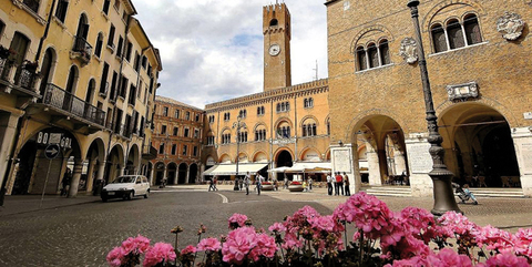 Piazza dei Signori - il cuore di Treviso