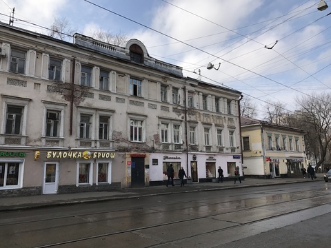 Правая сторона Бауманской улицы (до Лефортовского переулка)