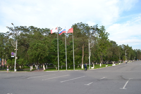 Комсомольский сквер, бывший Александровский парк.