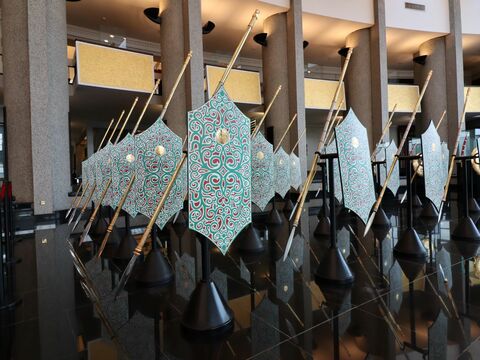 长矛和(Lembing) 盾牌(Taming)