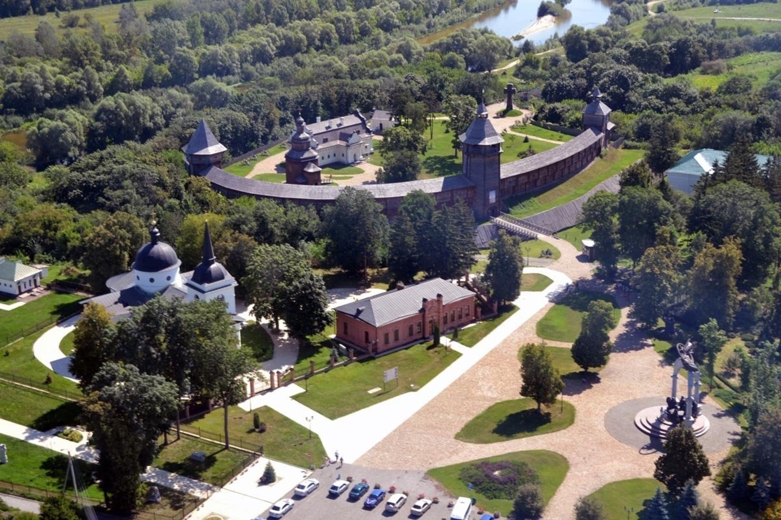 Национальный историко-культурный заповедник «Гетманская столица»