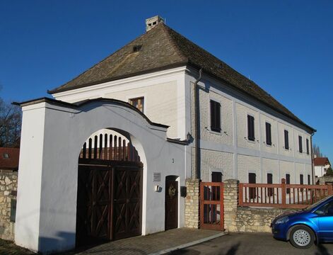 Esterházy-kastély, Gyulakeszi