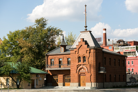 Из "старой" Третьяковки в "новую": маршрут по набережной