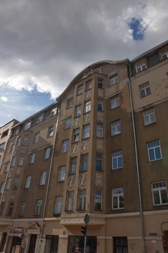 Hospitāļu street 5, apartment 26 / Karola Rudzīte