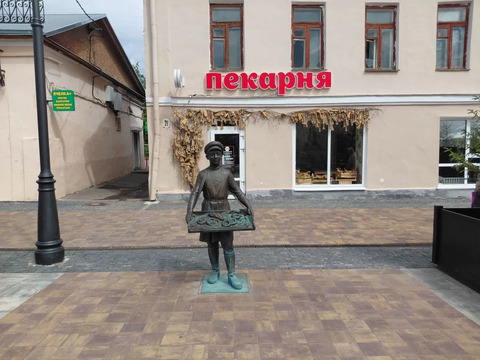 Мальчик с баранками