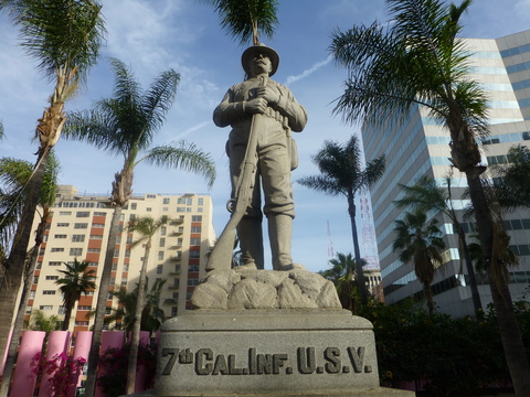 An 'Old Fashioned' Los Angeles