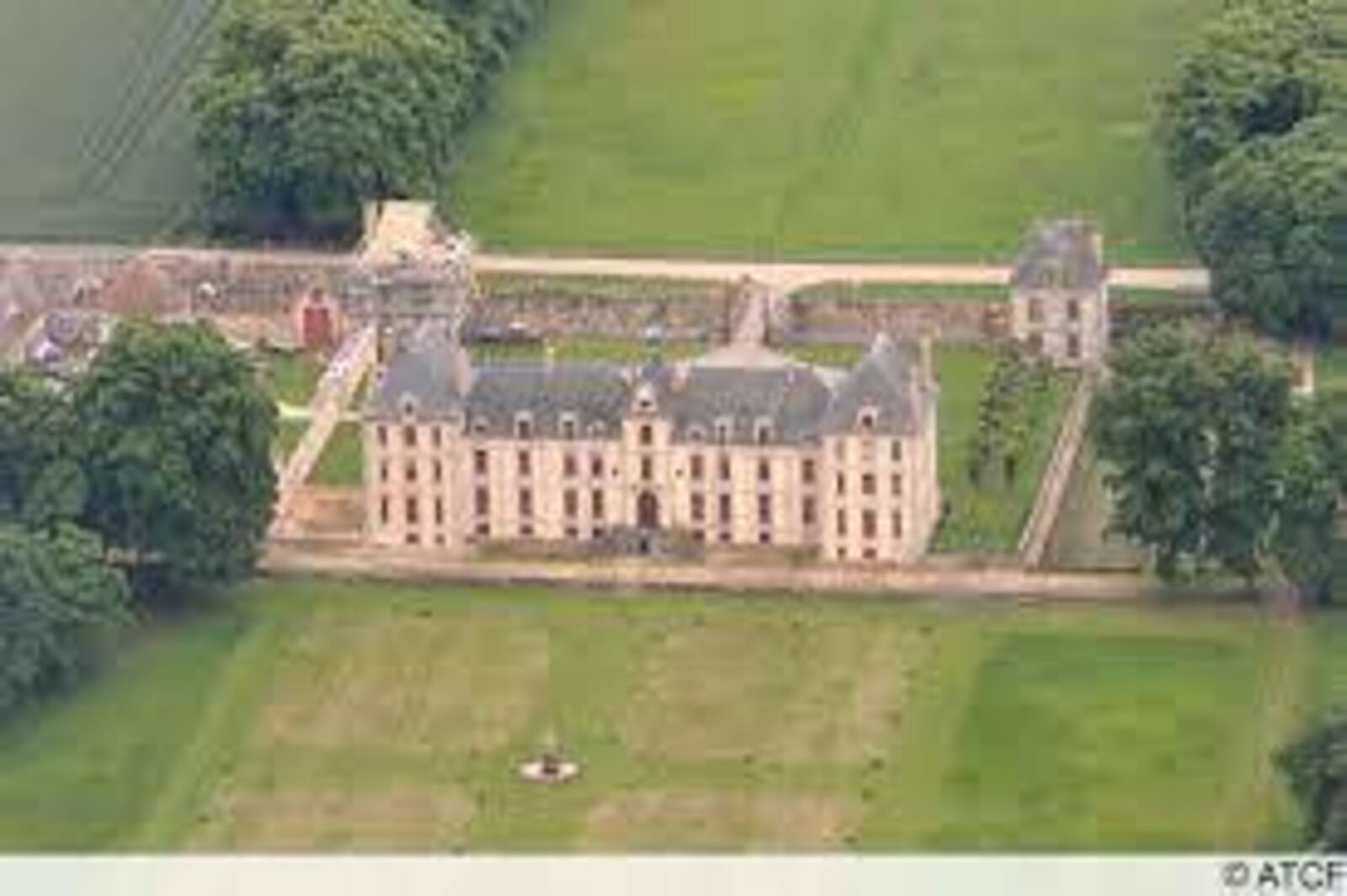 Château de Mesnil-Voisin