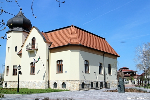 Rimóczy-kastély, Jászfényszaru