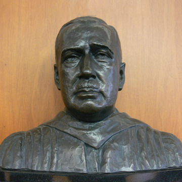 Bust of Dr. George Gilmour, 1982, by Elizabeth Holbrook
