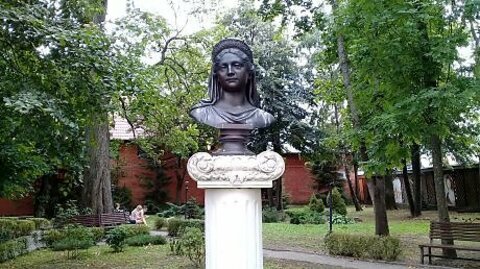 Сквер Королевы Луизы