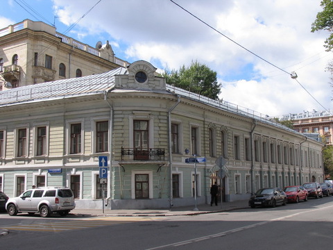 Поварская, 31