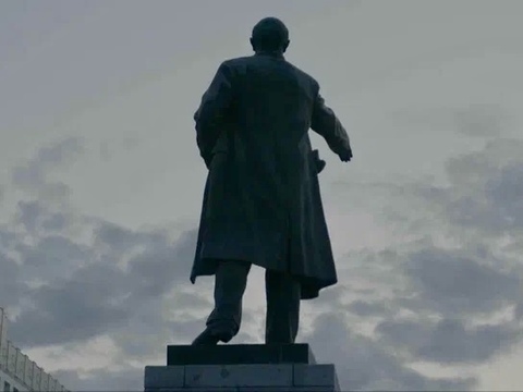 СОВЕТСКИЙ ПЕРИОД. АРХИТЕКТУРНЫЕ ПАРАДОКСЫ