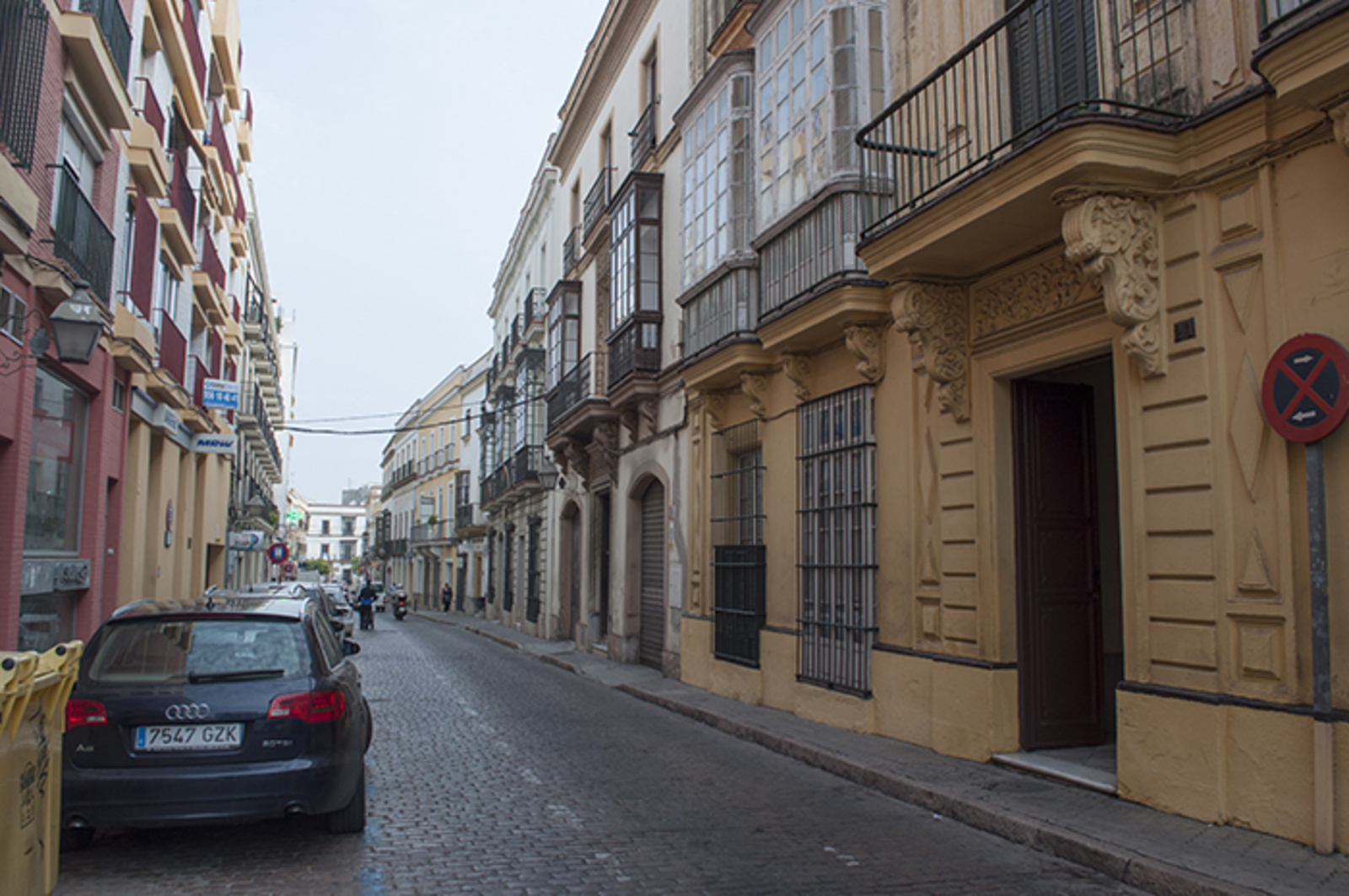 Plaza Cruz Vieja – Audio guide by Nora | tmatic.travel