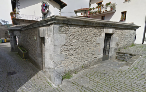 Lavadero & Fuente de Aienea