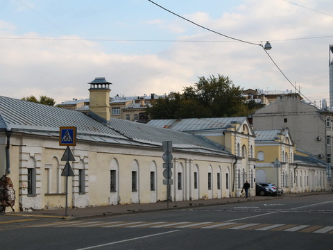 Военно-хозяйственные склады