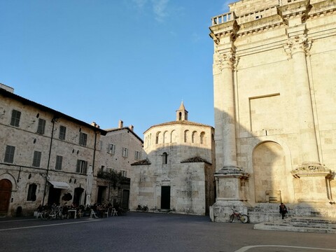 Šv. Jono baptisterija (Il battistero di San Giovanni)