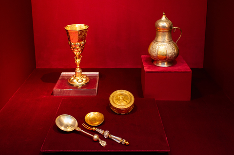 Витрина № 9