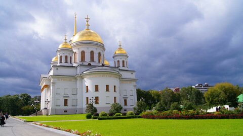 Ново-Тихвинский монастырь