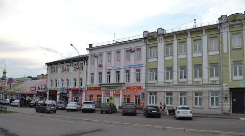 Проспект Победы, бывшая Гостинодворская парадная улица