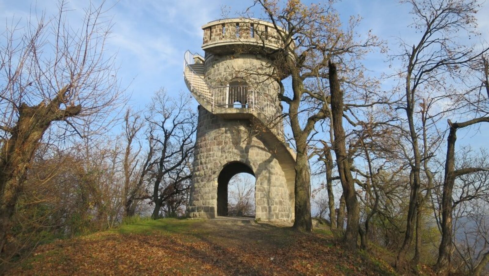 Julianus-kilátó, Nagymaros