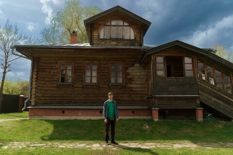 Приветствие. Прихожая