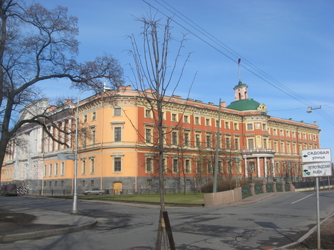 Михайловский замок