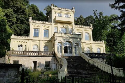 Pálffy-Daun-kastély, Visegrád