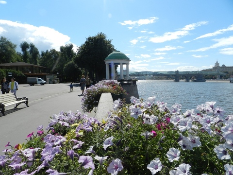 Пушкинская набережная